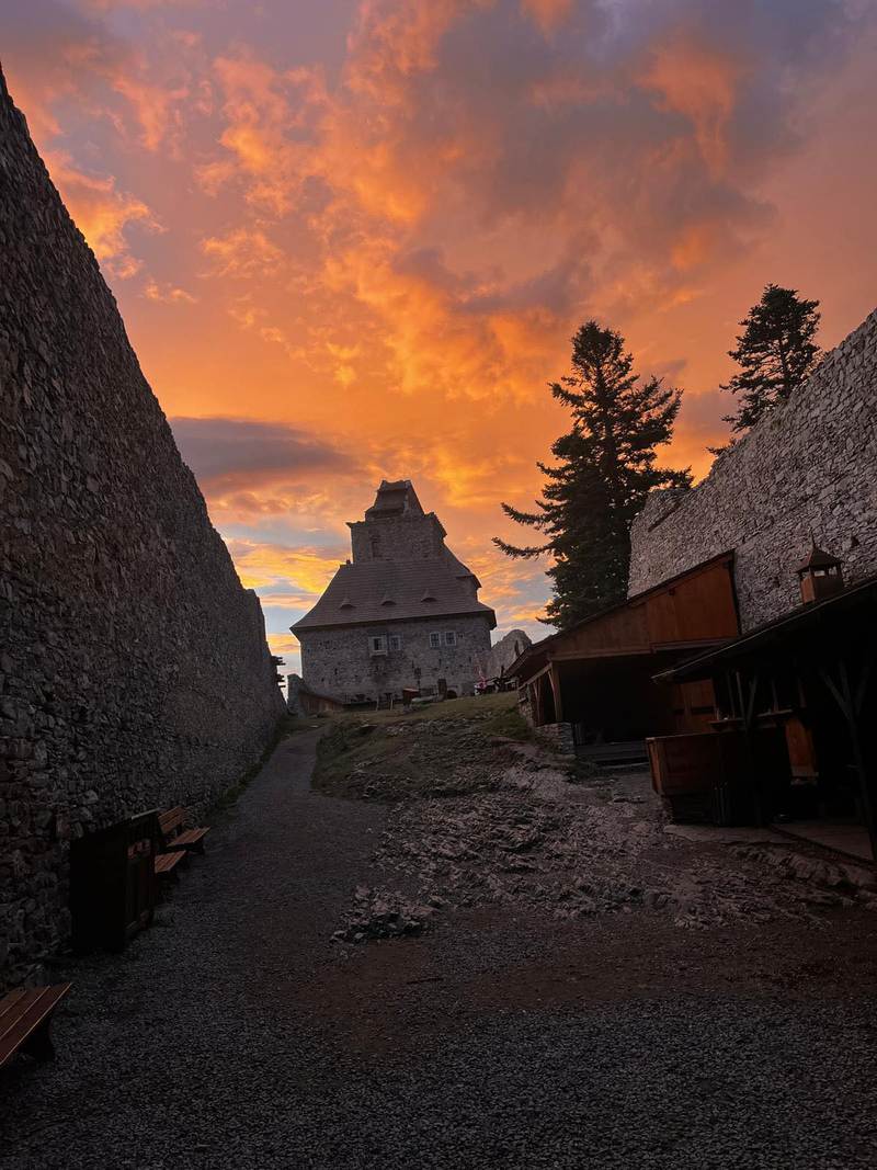 Hrad Kašperk:  nejvýše položený královský hrad v Čechách