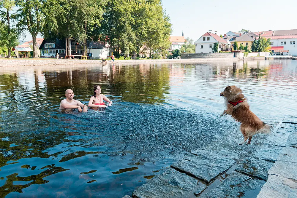 obr. k článku: Říční lázně FUFERNA