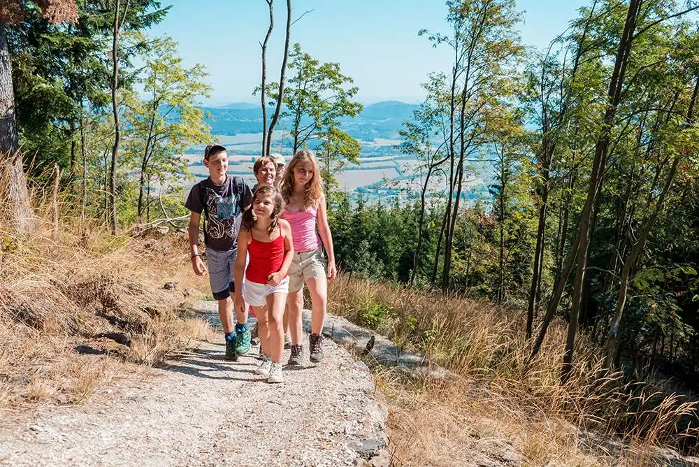 Otava.fun - společný projekt měst Sušice, Horažďovice, Strakonice a Písek. Na rozhlednu Svatobor: Za symbolem Šumavy