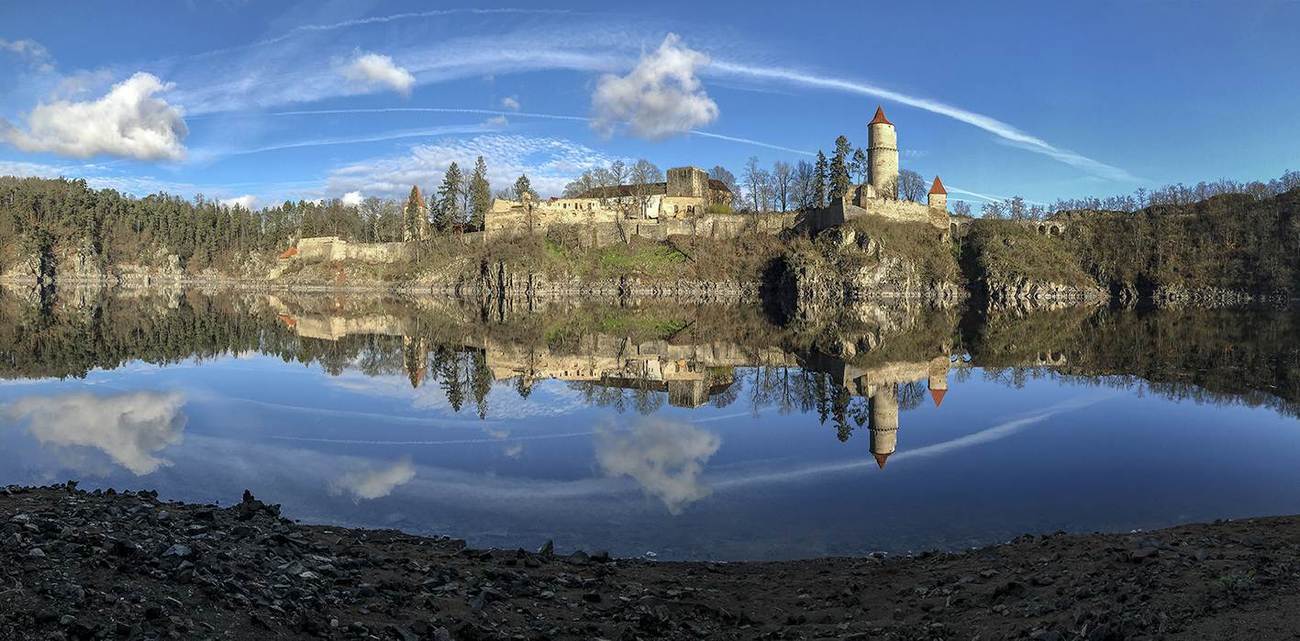 Hrad Zvíkov: král českých hradů