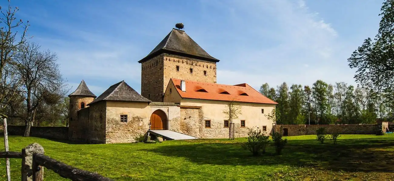 Otava.fun - společný projekt měst Sušice, Horažďovice, Strakonice a Písek. Tvrze v Kestřanech: Zažijte kouzlo dvou tvrzí